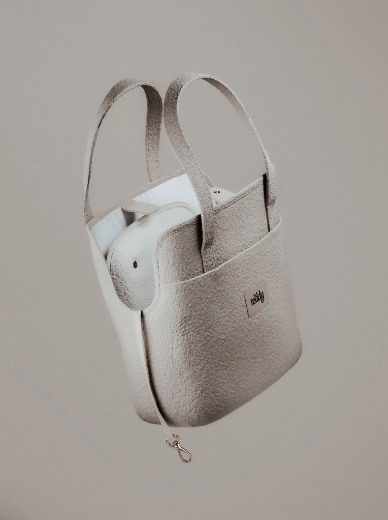 The Nest Boucle Carrier - Marshmallow