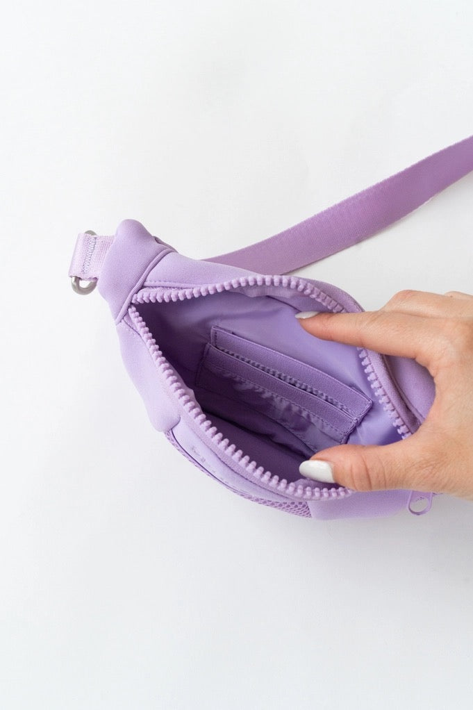 The Companion Lead with Sling Bag - Lilac