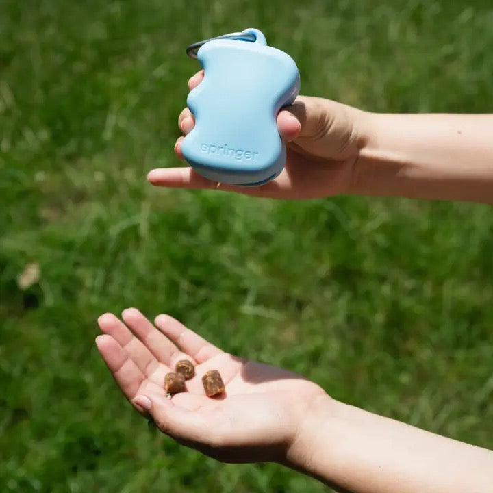 Handy Treat Dispenser - Baby Blue